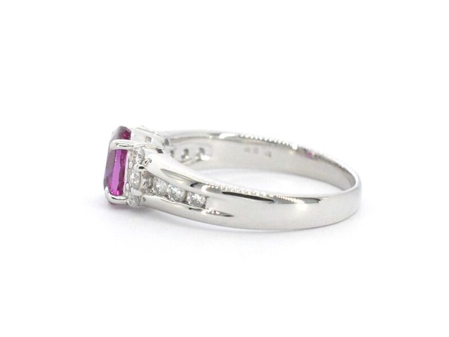 Platina ring met diamanten en robijn - afbeelding 6 van  10