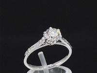 Platina ring met een 0.90 carat gia diamant en briljant geslepen diamanten - afbeelding 4 van  7