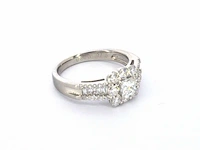 Platina ring met een natuurlijke prinses en briljant geslepen diamanten - afbeelding 10 van  11