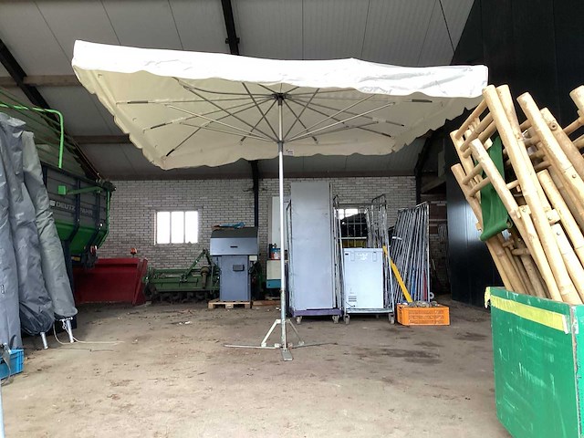 Platinum parasol (4x) - afbeelding 1 van  9