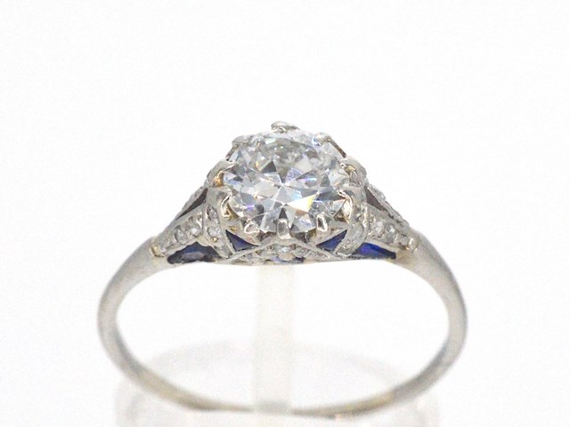 Platinum ring met 1.00 carat diamant en saffieren - afbeelding 1 van  12
