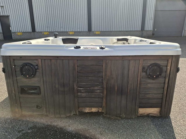 Platinum spa usa 5 persoons amerikaans jacuzzi en buitenspa - afbeelding 16 van  27