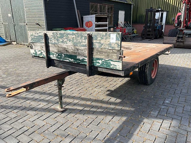 Platte kar - afbeelding 1 van  10