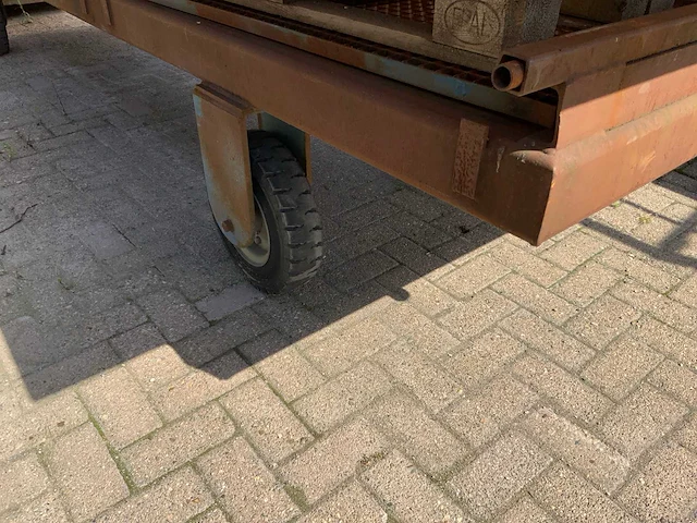 Platte kar - afbeelding 3 van  4