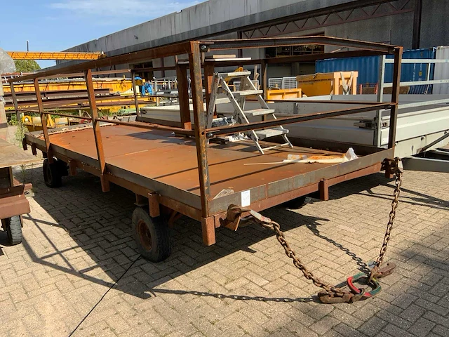 Platte kar - afbeelding 1 van  6