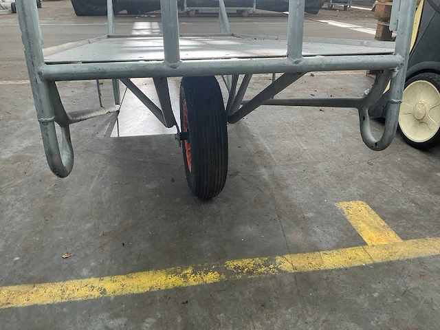 Platte kruiwagen - afbeelding 4 van  7