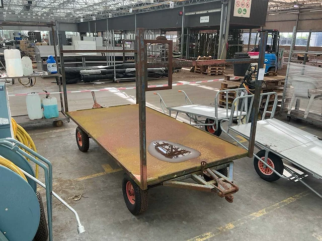 Platte wagen - afbeelding 2 van  7