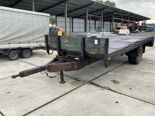 Platte wagen - afbeelding 1 van  9