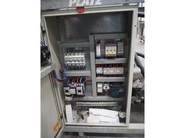 Platz - afbeelding 2 van  11