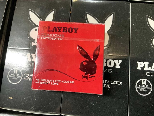 Playboy condoom (2880x) - afbeelding 2 van  5