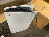 Playstation 5 gamecomputer - afbeelding 2 van  3