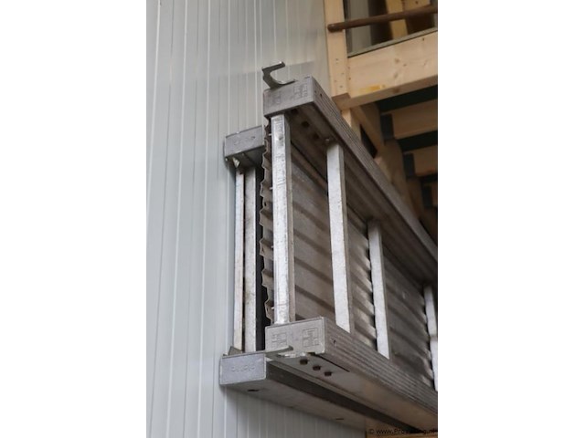 Plettac steiger-onderdelen - 600x60x12cm - 2 stuks - afbeelding 2 van  3