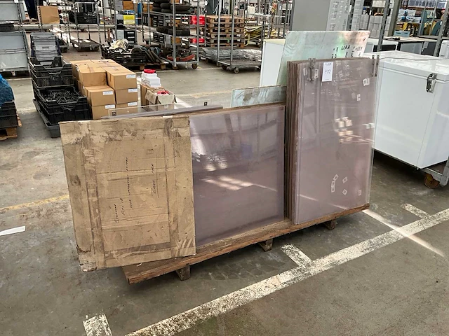 Plexiglas panelen - afbeelding 1 van  2