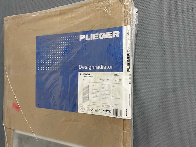 Plieger - 200441 - designradiator horizontaal wit - afbeelding 3 van  4