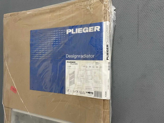 Plieger - 200441 - designradiator horizontaal wit - afbeelding 4 van  4