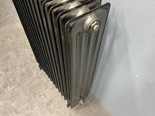 Plieger - designradiator 80 x 108 cm - afbeelding 3 van  5