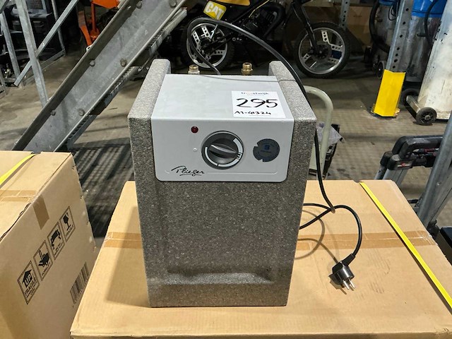 Plieger 10 boiler - afbeelding 1 van  1