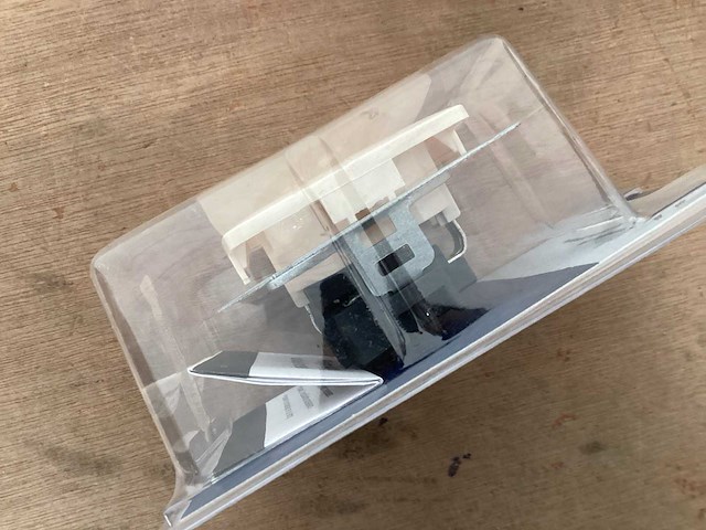 Plieger aurora wandcontactdoos inbouw (43x) - afbeelding 1 van  1