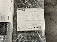 Plieger compact radiator mat zwart (2x) - afbeelding 2 van  2