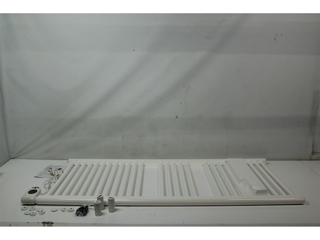 Plieger elba elektrische handdoekradiator 126.2 cm x 60 cm 700w wit - afbeelding 2 van  2