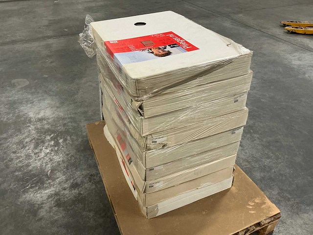Plieger florian dubbel designradiator zandsteen (10x) - afbeelding 4 van  6