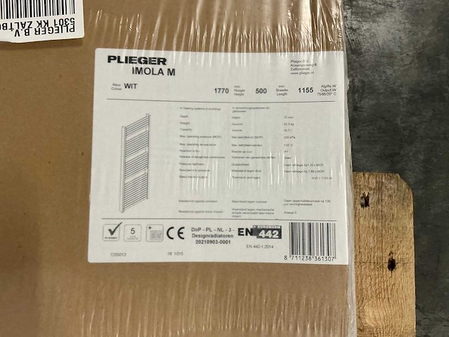 Plieger imola m 1770/500 designradiator - afbeelding 4 van  5