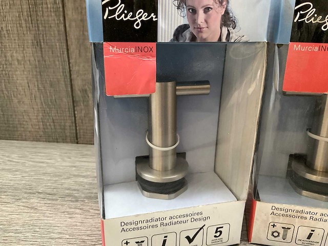 Plieger murcia handdoekhaakjes inox (3x) - afbeelding 3 van  3