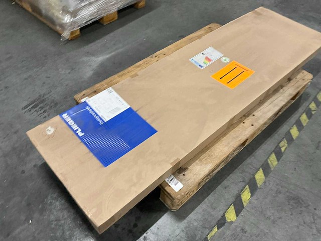 Plieger palermo el designradiator 500x1702mm (2x) - afbeelding 2 van  2