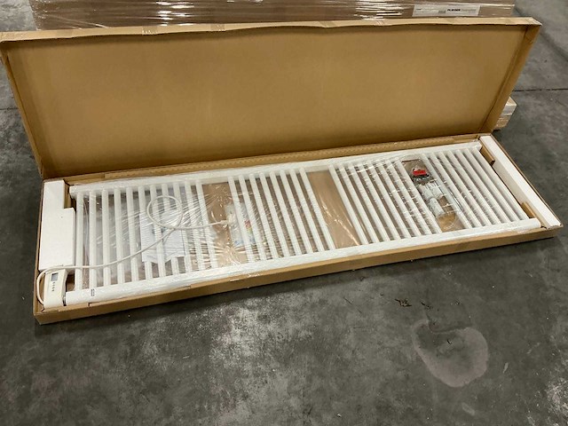 Plieger palermo el designradiator 500x1702mm - afbeelding 3 van  10