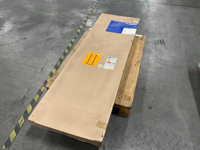 Plieger palermo el designradiator 500x1702mm - afbeelding 2 van  6
