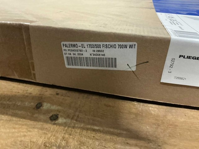 Plieger palermo el designradiator 500x1702mm - afbeelding 5 van  6