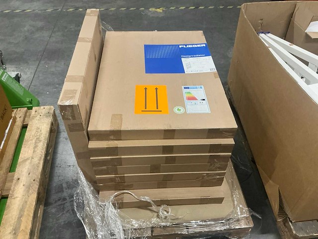 Plieger palermo el designradiator 550x688mm - afbeelding 3 van  5