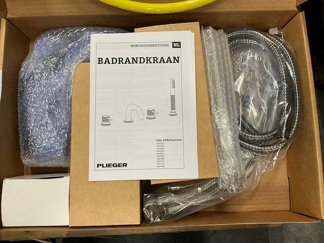 Plieger roma 4-gats badrandkraan zwart chroom (4x) - afbeelding 3 van  5