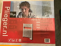 Plieger vulcano elektrische designradiator 68,8x55cm (7x) - afbeelding 6 van  7