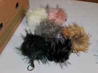 Pluche hanger bol model 6 stuks in ds c - afbeelding 4 van  5