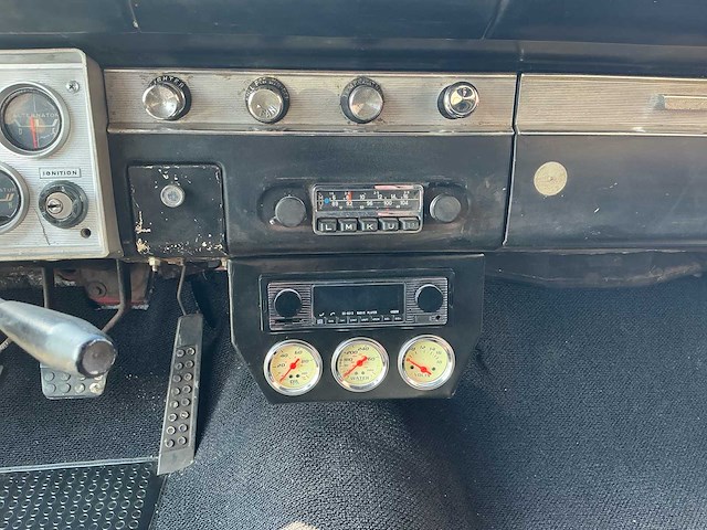 Plymouth valiant signet oldtimer - afbeelding 13 van  34
