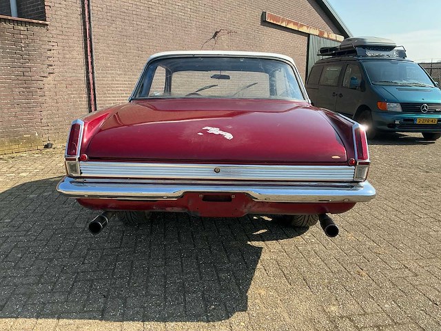 Plymouth valiant signet oldtimer - afbeelding 32 van  34