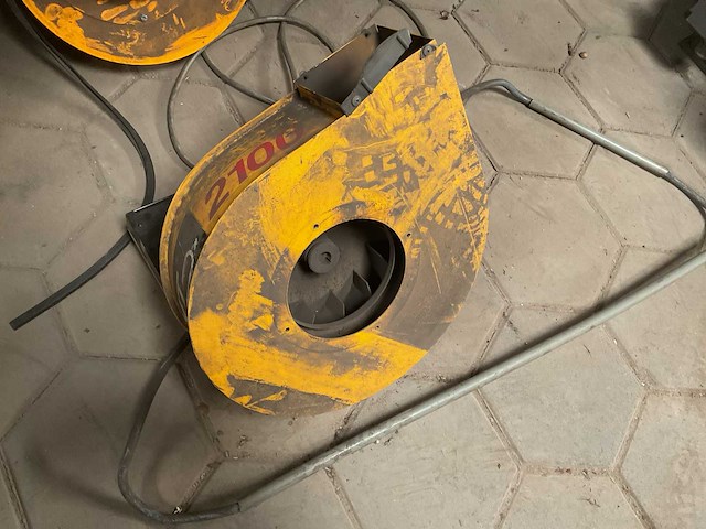 Plymovent 2100 ventilator (3x) - afbeelding 1 van  4