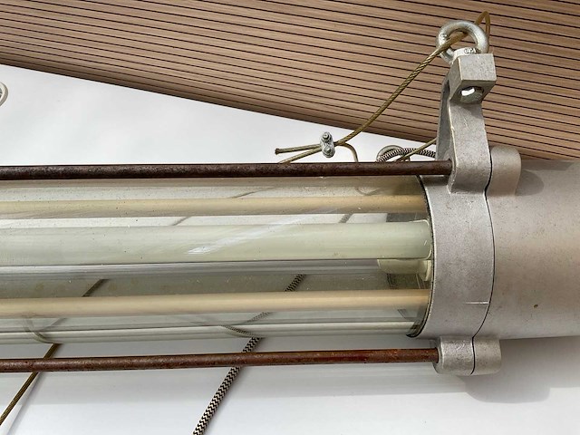Pmel 112 - bunker lamp - 165 cm - afbeelding 6 van  11