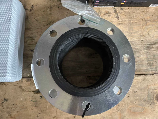 Pn16 / dn150 flenscompensator - afbeelding 2 van  3