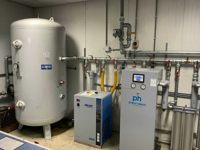 Pneumatech alup perslucht behandel installatie - afbeelding 1 van  16
