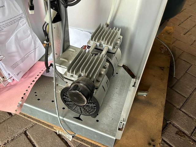 Pneumatex c 10.1-6 luchtcompressor - afbeelding 2 van  6