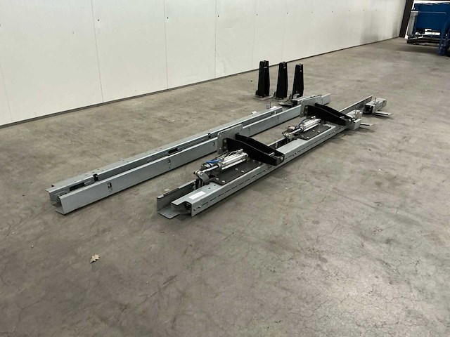 Pneumatisch geleiderunit (2x) - afbeelding 1 van  9