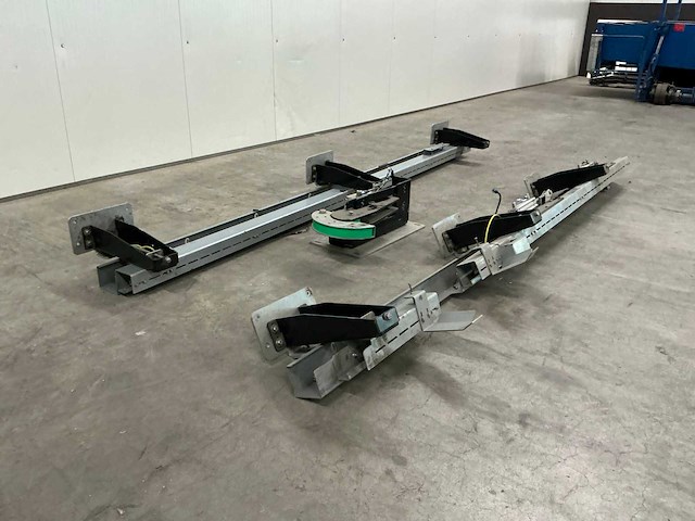 Pneumatisch geleiderunit (2x) - afbeelding 1 van  7