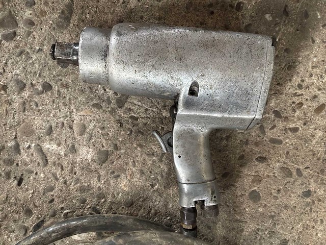 Pneumatisch gereedschap (2x) - afbeelding 4 van  7