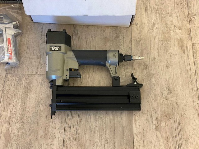 Pneumatisch gereedschap (5x) - afbeelding 6 van  6