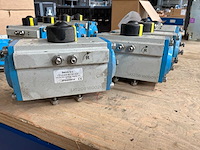 Pneumatische actuator (4x) - afbeelding 1 van  4