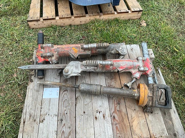 Pneumatische breekhamer (3x) - afbeelding 1 van  4