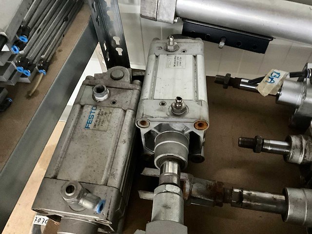 Pneumatische cilinder (10x) - afbeelding 4 van  5