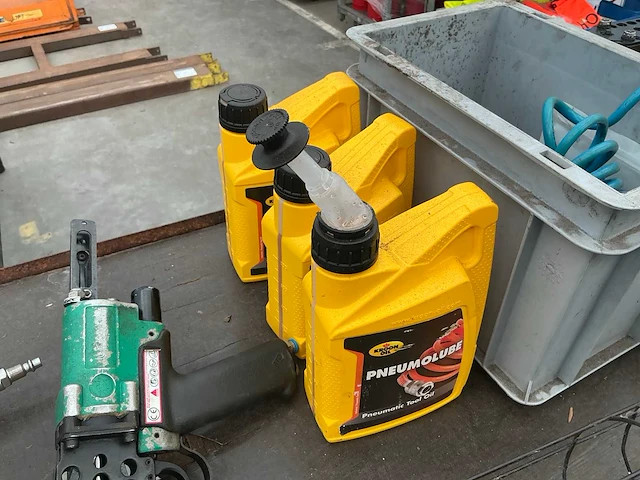 Pneumatische clipmachine (4x) - afbeelding 7 van  11